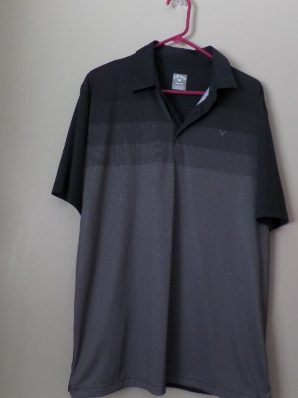 Callaway Black & Grey Geometric Gradient Pattern Golf Polo – Size Large